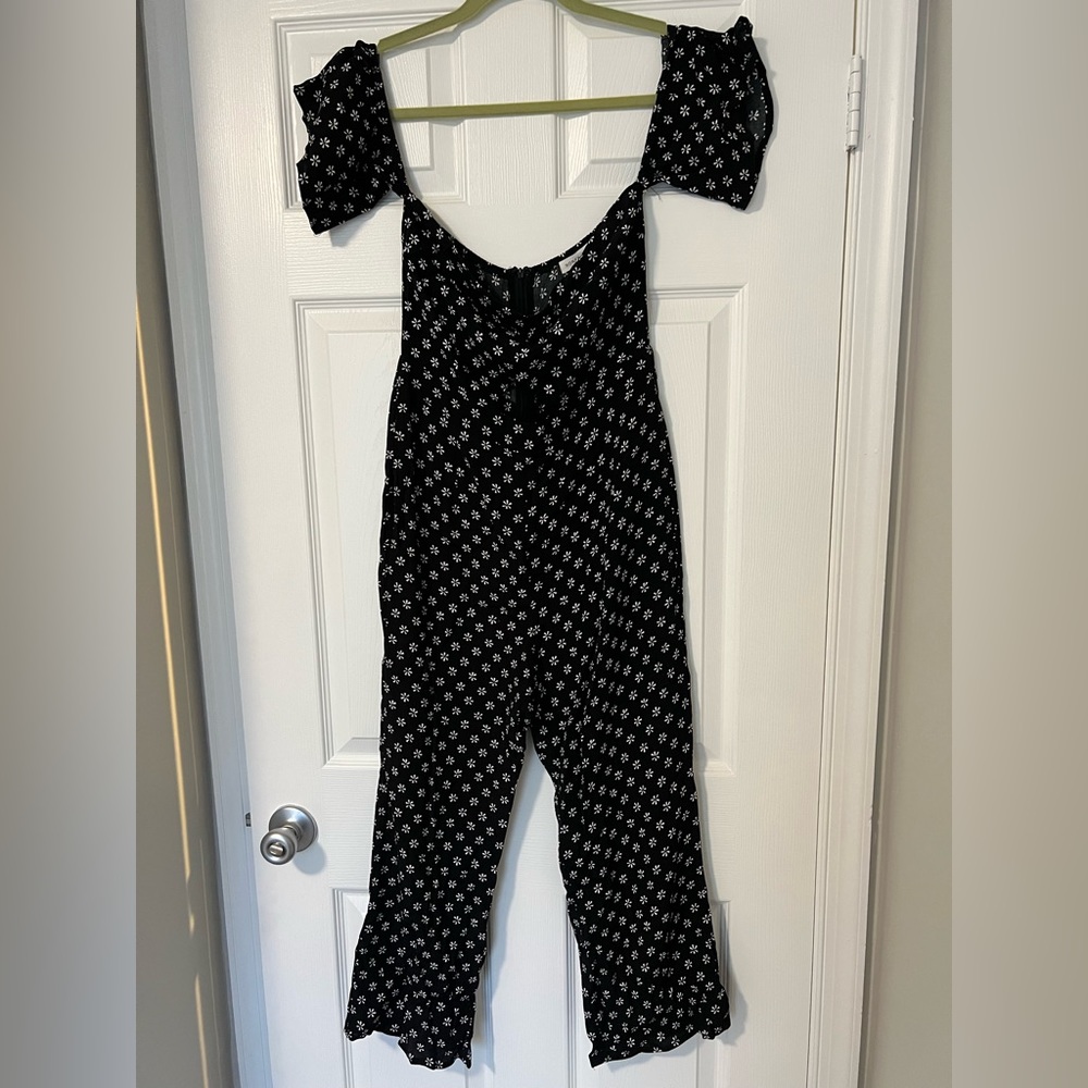 medium, off shoulder, boutique jumpsuit. never worn.